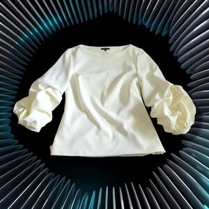 Alberto Makali | Elegant Ivory Gathered Puff Sleeve Top (SIZE M)